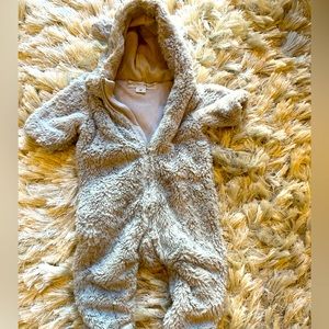 Barefoot Dreams Baby Snowsuit Jacket One Piece w/Bear Ears // NB // Grey